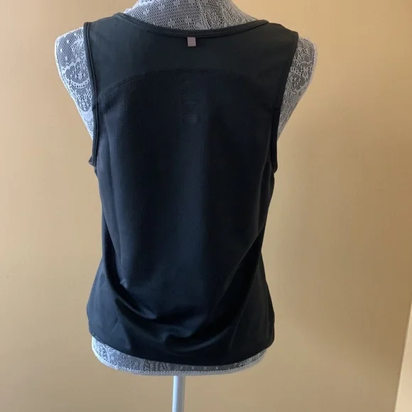 Nike Sleeveless Tank - Picture 2 of 3